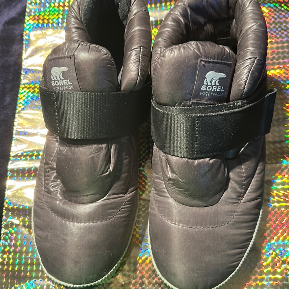 Waterproof bootie